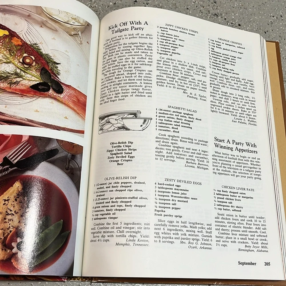 VINTAGE SOUTHERN LIVING 1984 MONTH TO MONTH RECIPES AND TIPS COOKBOOK